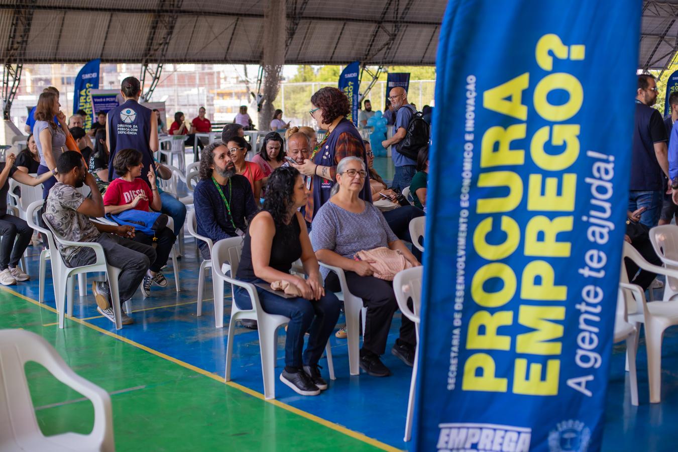 Grande Curitiba tem 2º menor índice de pobreza entre as principais metrópoles do país