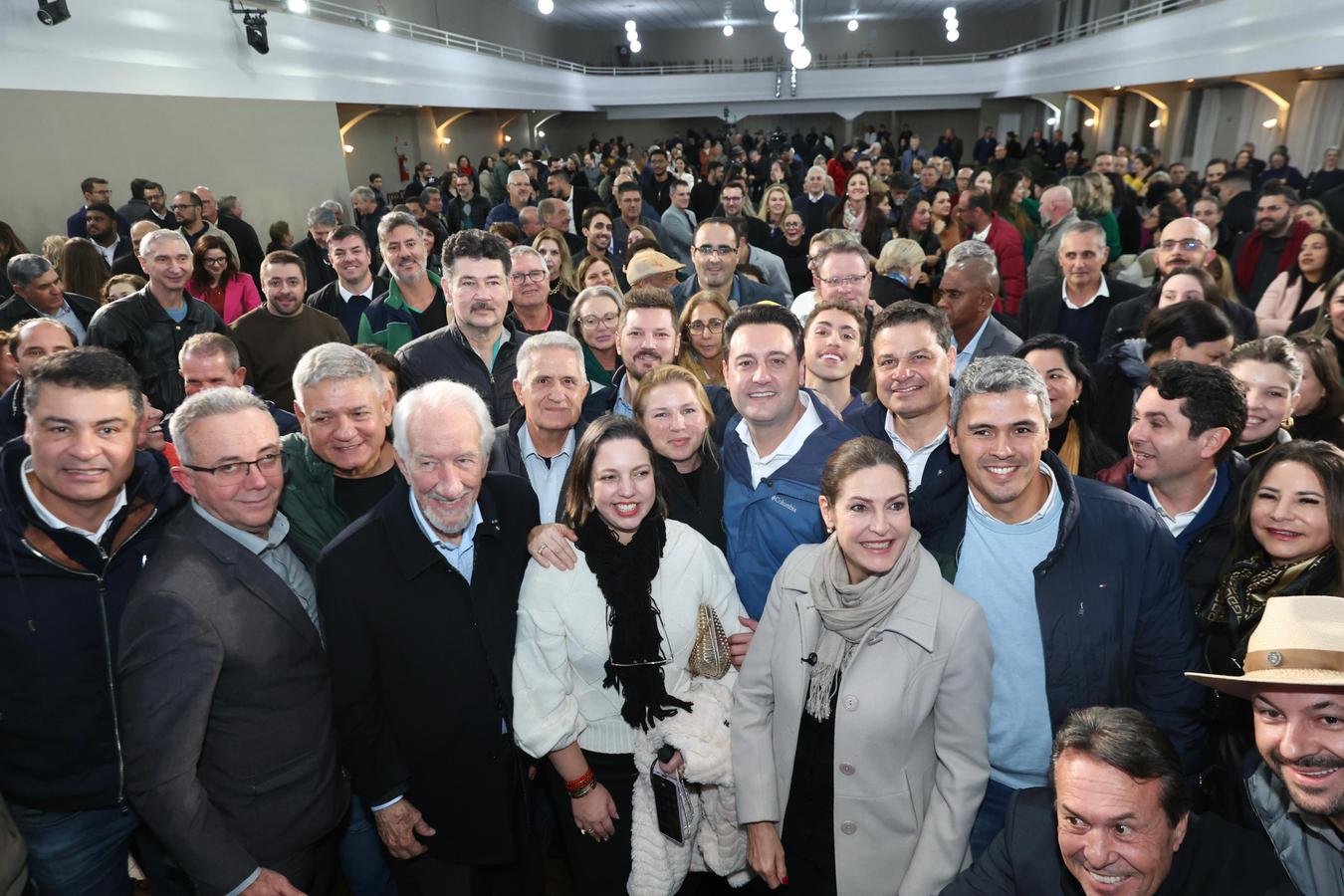 Pré-candidatura de Sandro Alex recebe apoio de contabilistas do Paraná