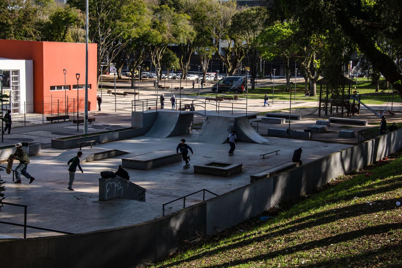Prefeitura de Curitiba vai começar a requalificação da pista de skate da Praça Afonso Botelho