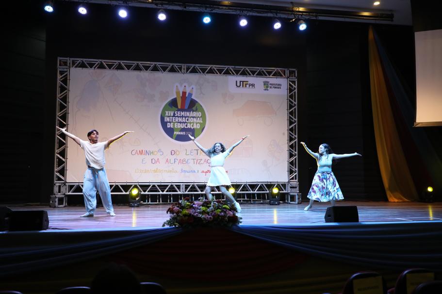 14.º Seminário Internacional de Educação consolida evento como referência na área