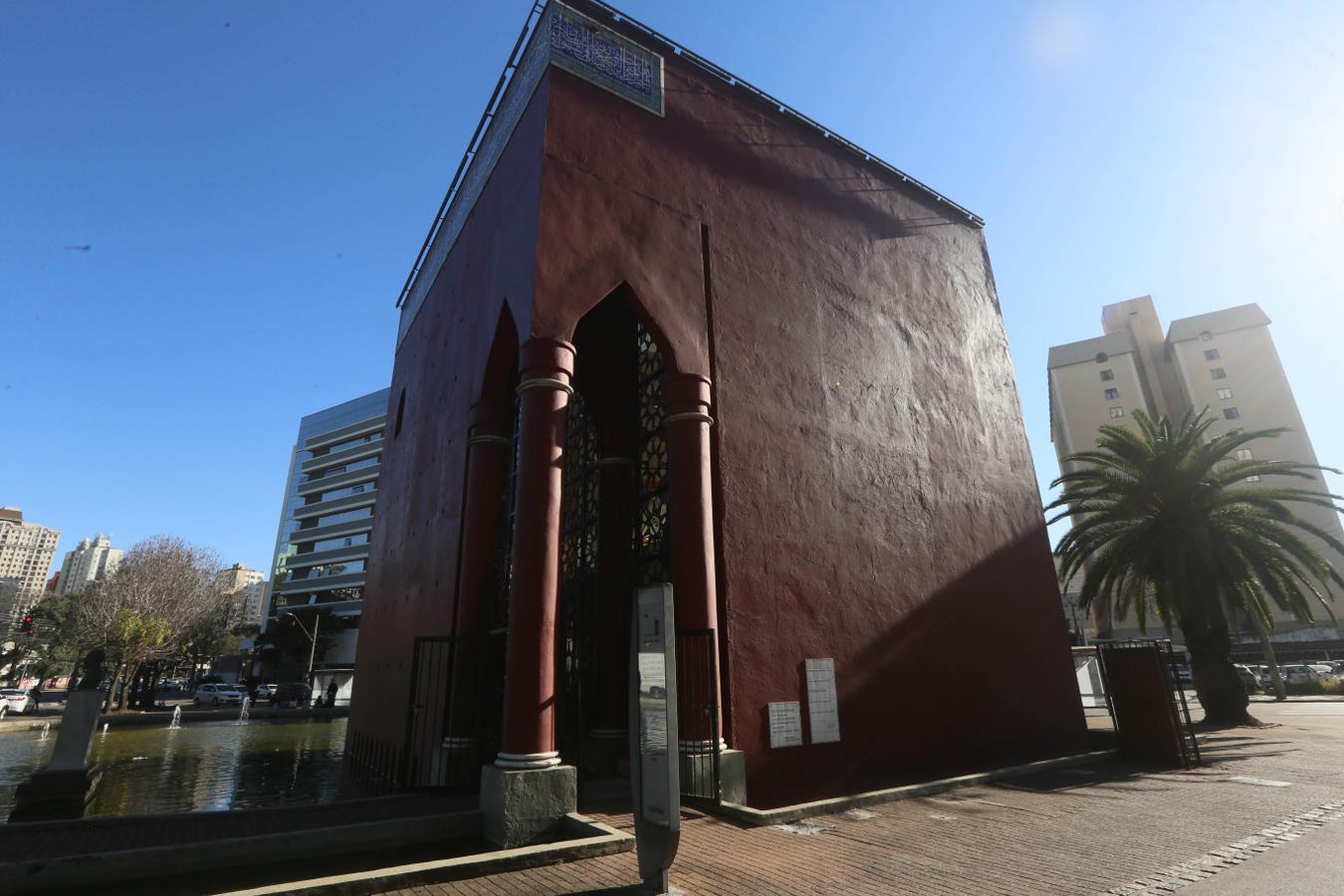 Contação de histórias, música e diversão estão na programação do fim de semana em Curitiba