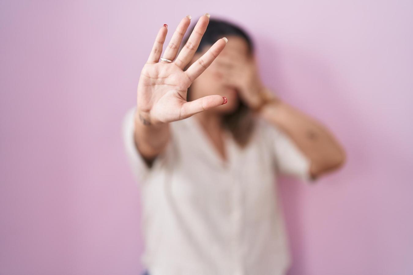 Dia de Combate ao Feminicídio tem caminhada cancelada mas reflexão permanece