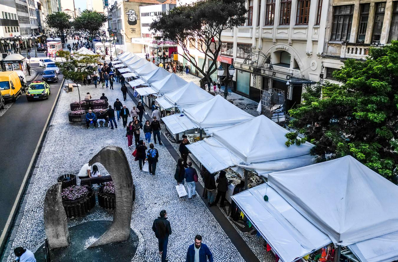 Inverno impulsiona turismo de Curitiba e aquece economia da cidade