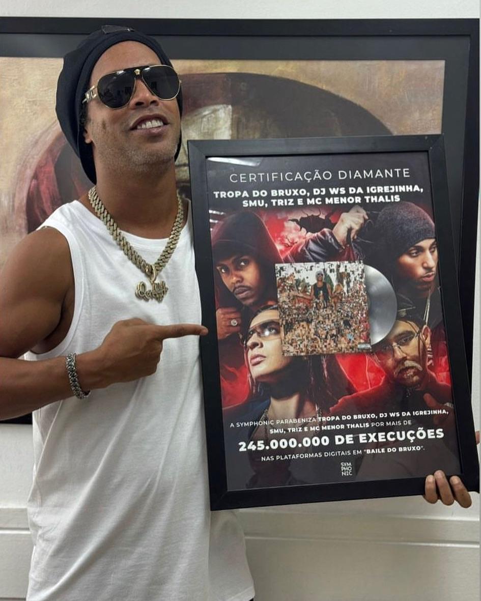 Ronaldinho Gaúcho transforma e consolida a Tropa do Bruxo como um dos movimentos culturais mais originais do Brasil
