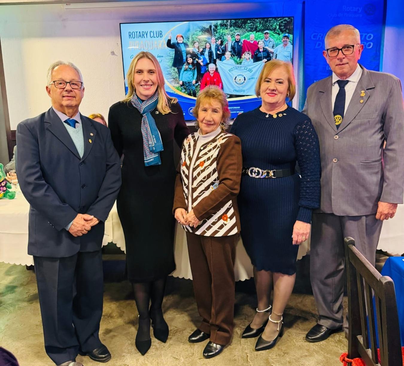 Rotary Club de Piraquara empossa novo Conselho Diretor e Presidenta