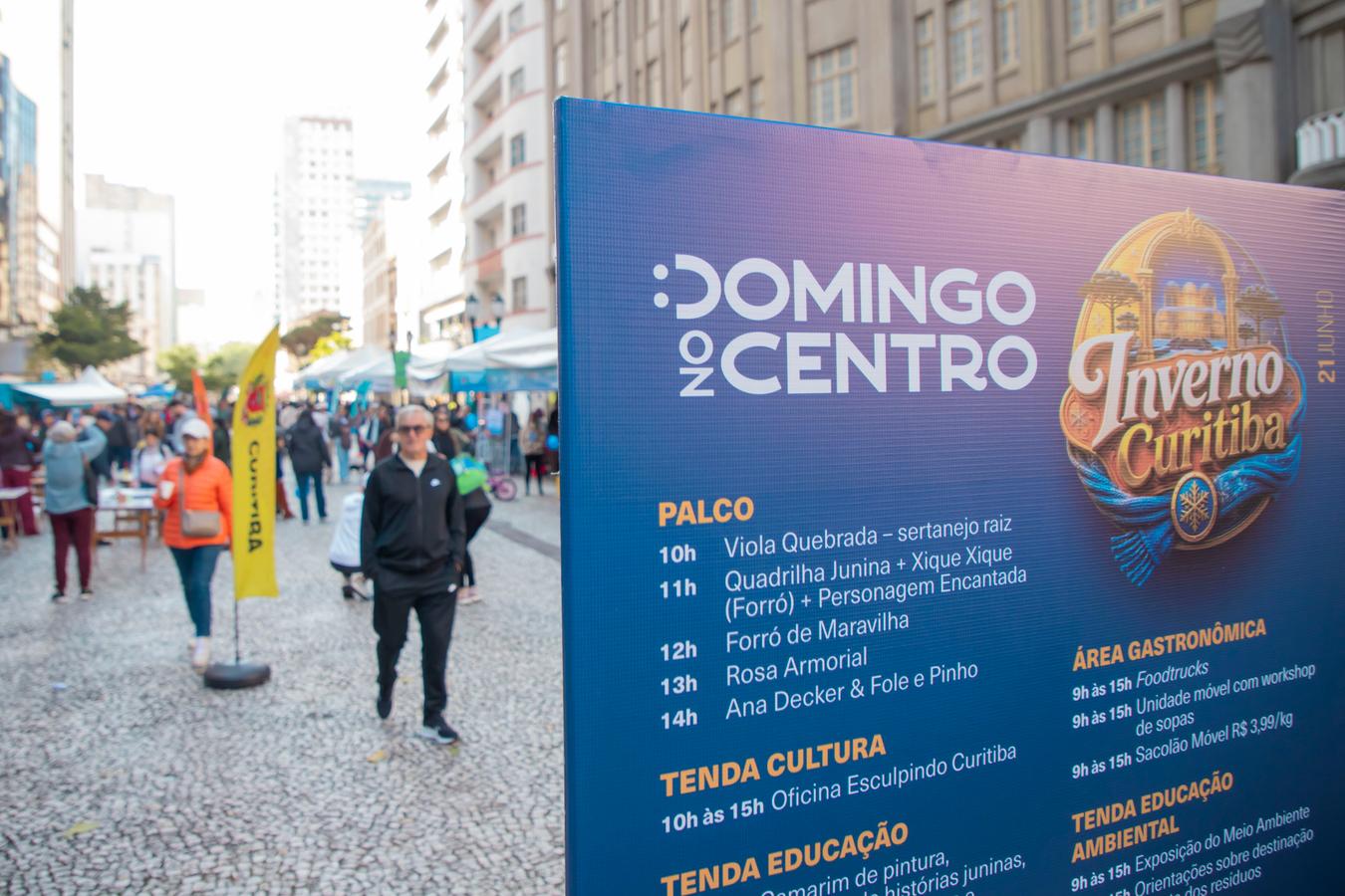 Rua XV vira palco da cultura geek na edição de julho do Domingo no Centro